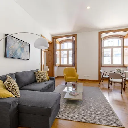 Chiado Stylish Bright With Ac