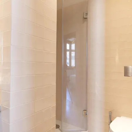 Appartamento Chiado Stylish Bright With Ac Lisbona