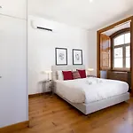 Chiado Stylish Bright With Ac شقة *